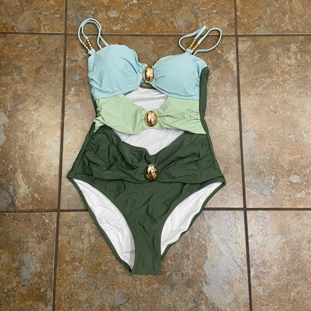 NWT B2prity Medium Swimsuit - Picture 2 of 6